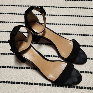 Banana Republic Black Leather/Suede Strap Sandals